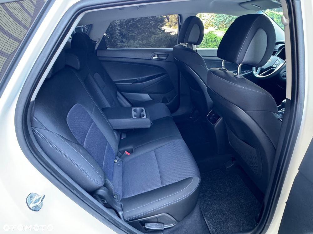 Hyundai Tucson 1.6 Turbo 4WD Premium - 27