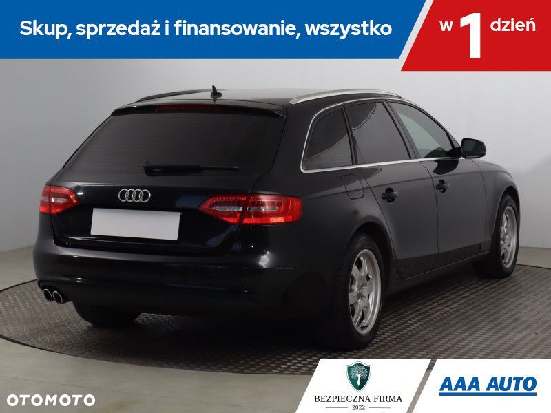 Audi A4 Avant - 7
