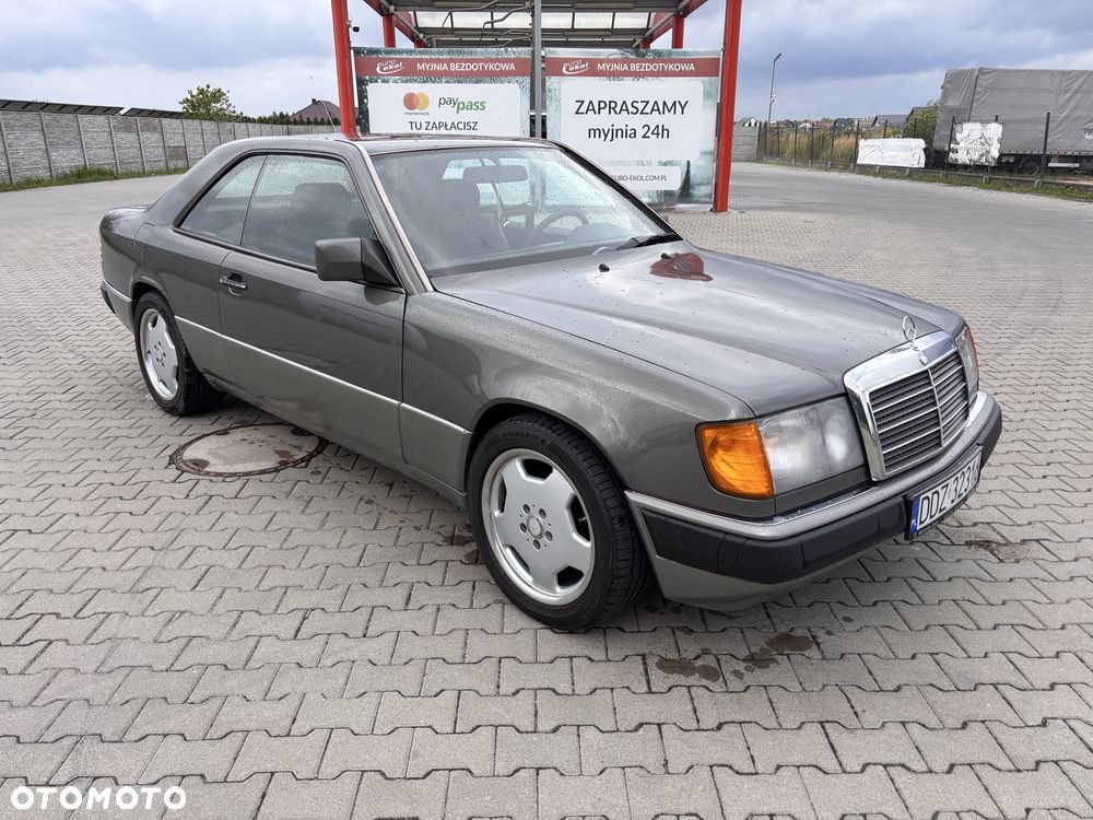 Mercedes-Benz W124 (1984-1993) - 2