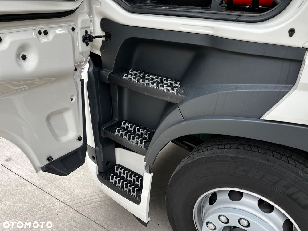 Volvo FH 500 // Standard // 2024 Rok // ACC // LED // GLOBE XXL // Parkclima // Gotowy do jazdy ! - 17