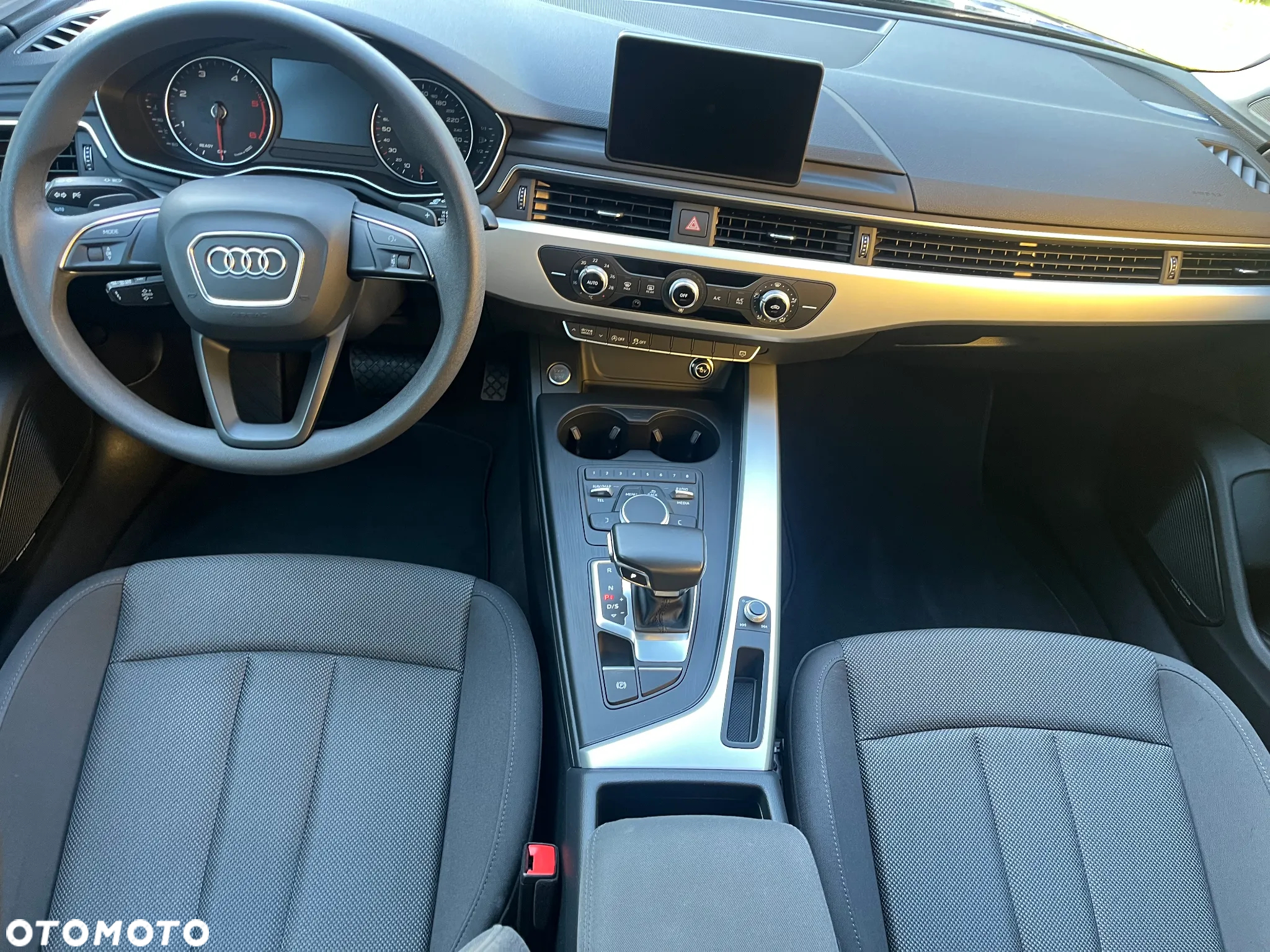 Audi A4 2.0 TDI S tronic sport - 7