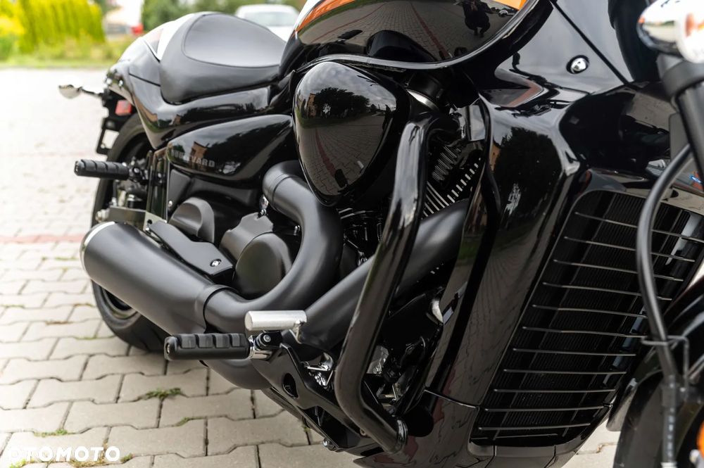 Suzuki Boulevard - 33