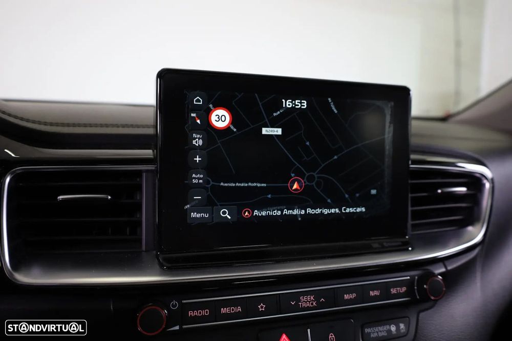 Kia Ceed 1.4 T-GDI TX+SRF 7DCT - 37