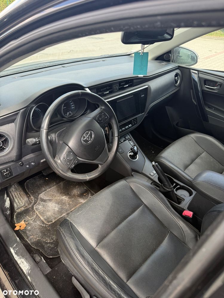 Toyota Auris - 9