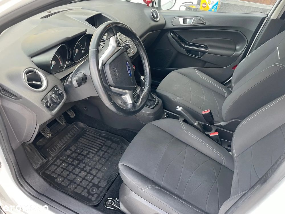 Ford Fiesta 1.5 TDCi Trend EU6 - 14