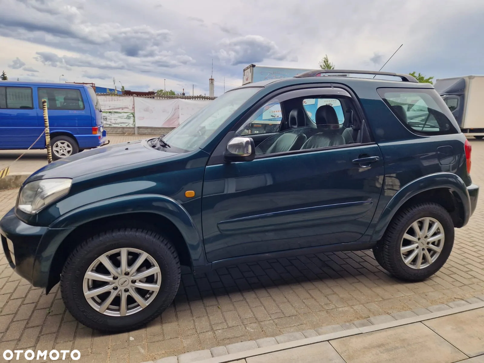 Toyota RAV4 - 3