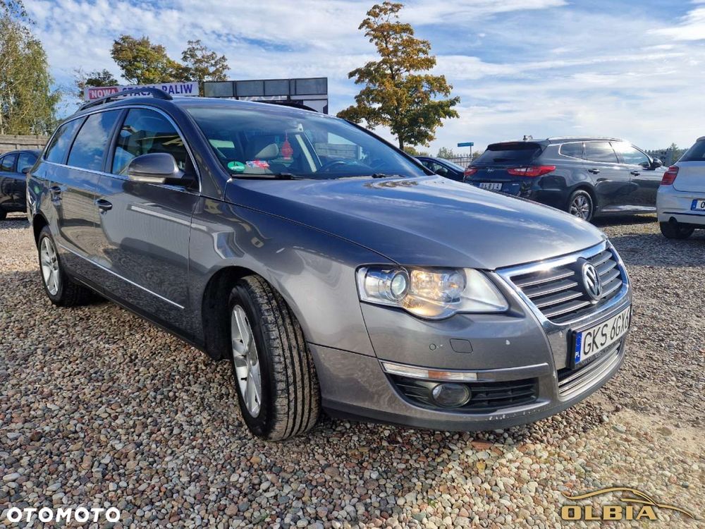Volkswagen Passat - 16