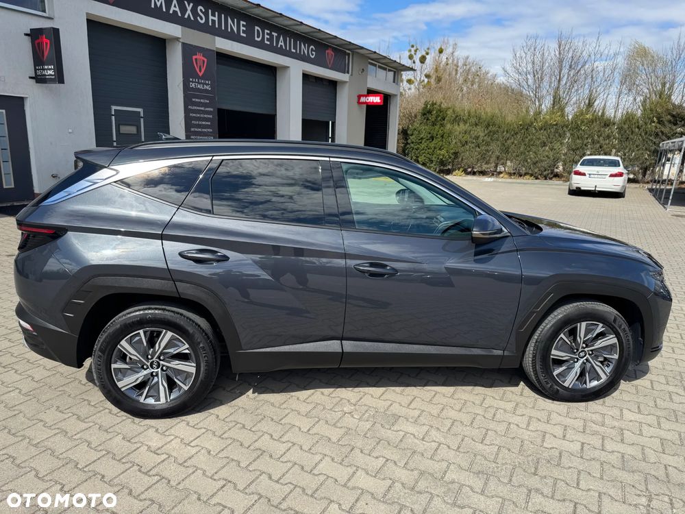 Hyundai Tucson 1.6 T-GDi HEV Executive 2WD - 11