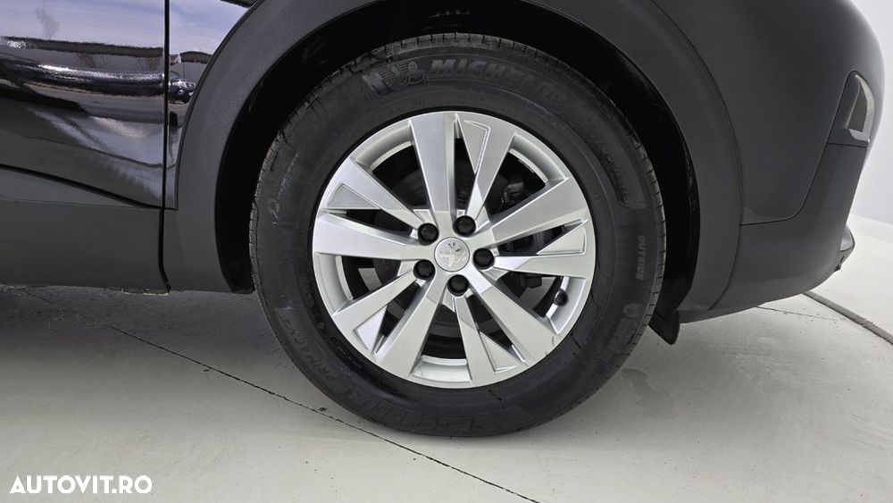 Peugeot 3008 1.5 BlueHDI S&S EAT8 Active - 23