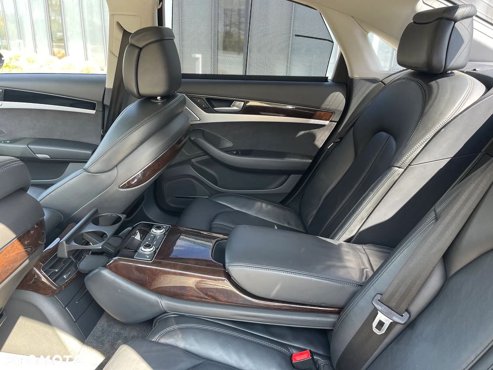 Audi A8 4.2 TDI Quattro - 16