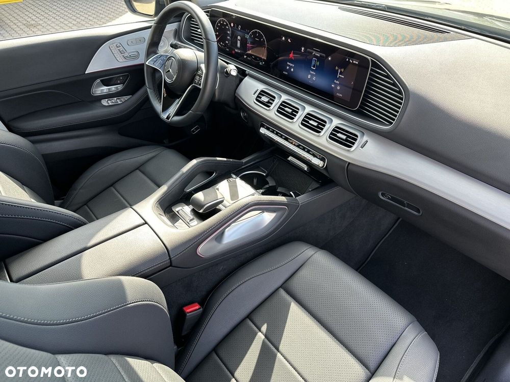 Mercedes-Benz GLE 300 d mHEV 4-Matic AMG Line - 18