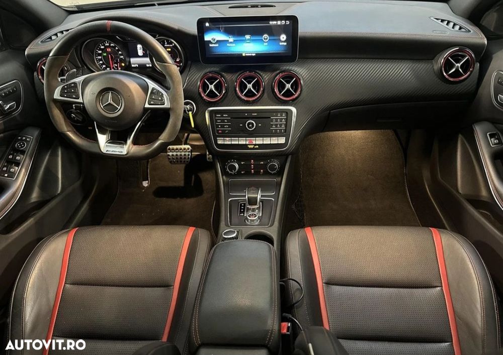 Mercedes-Benz A 45 AMG 4Matic AMG Speedshift 7G-DCT - 7
