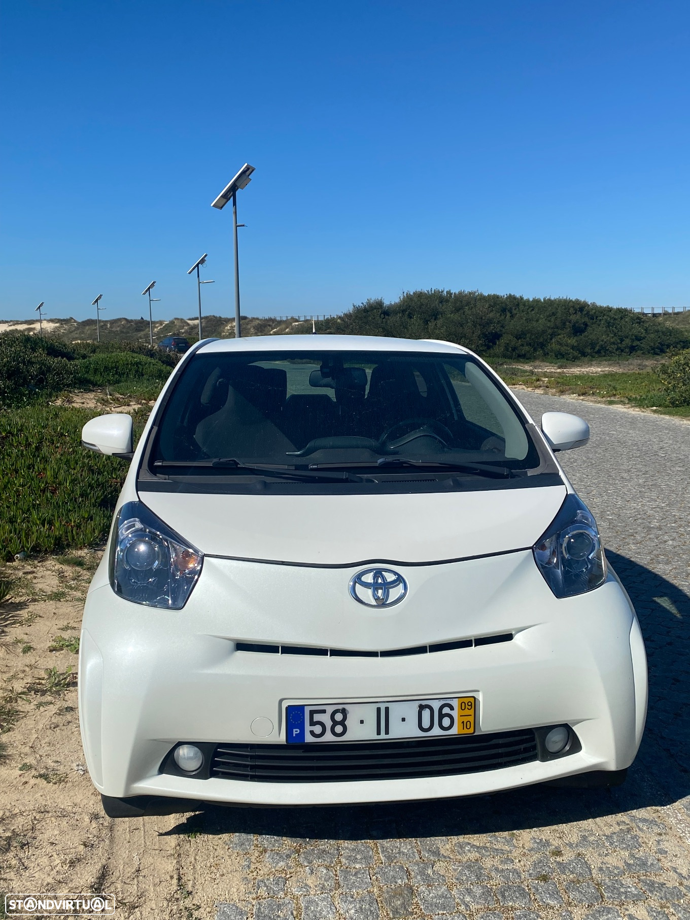 Toyota iQ 1.0 VVT-i 2 - 5