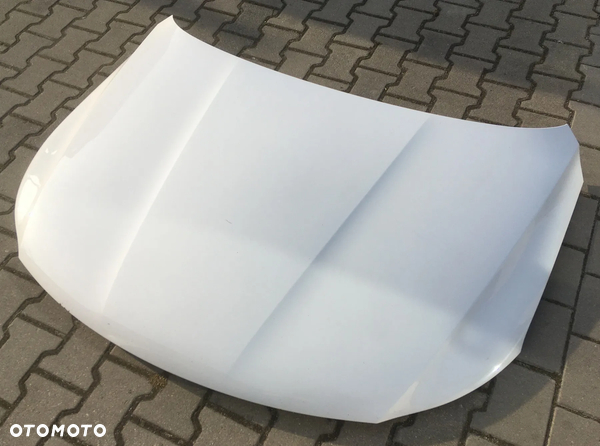 VW Passat CC 3C8 maska pokrywa silnika LB9A