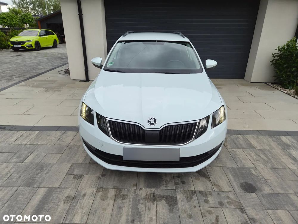 Skoda Octavia 1.6 TDI Style - 8