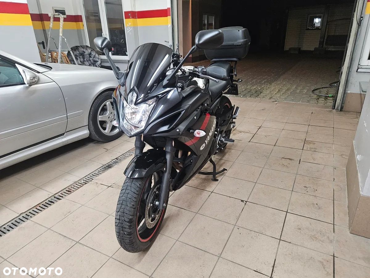 Yamaha XJ - 1
