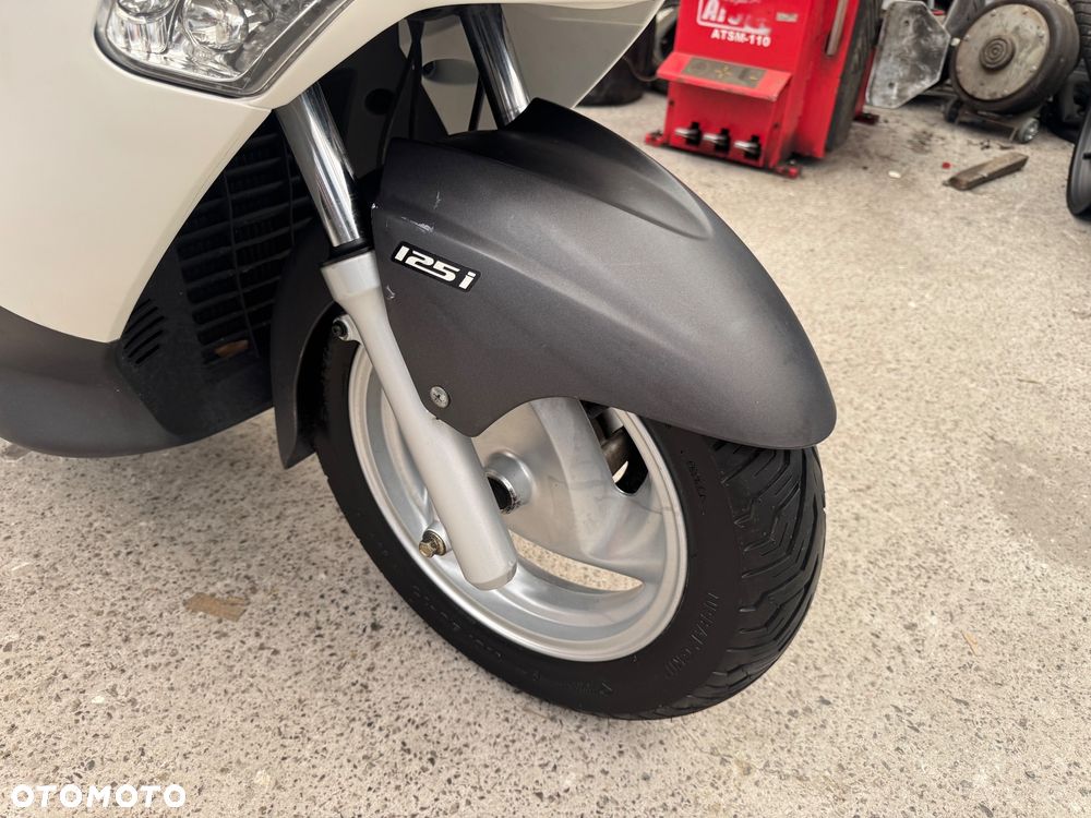 SYM GTS - 14