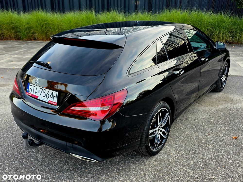 Mercedes-Benz CLA 200 Urban - 13
