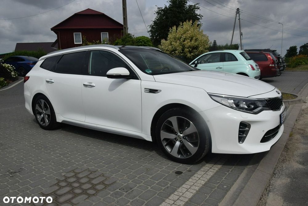 Kia Optima - 9