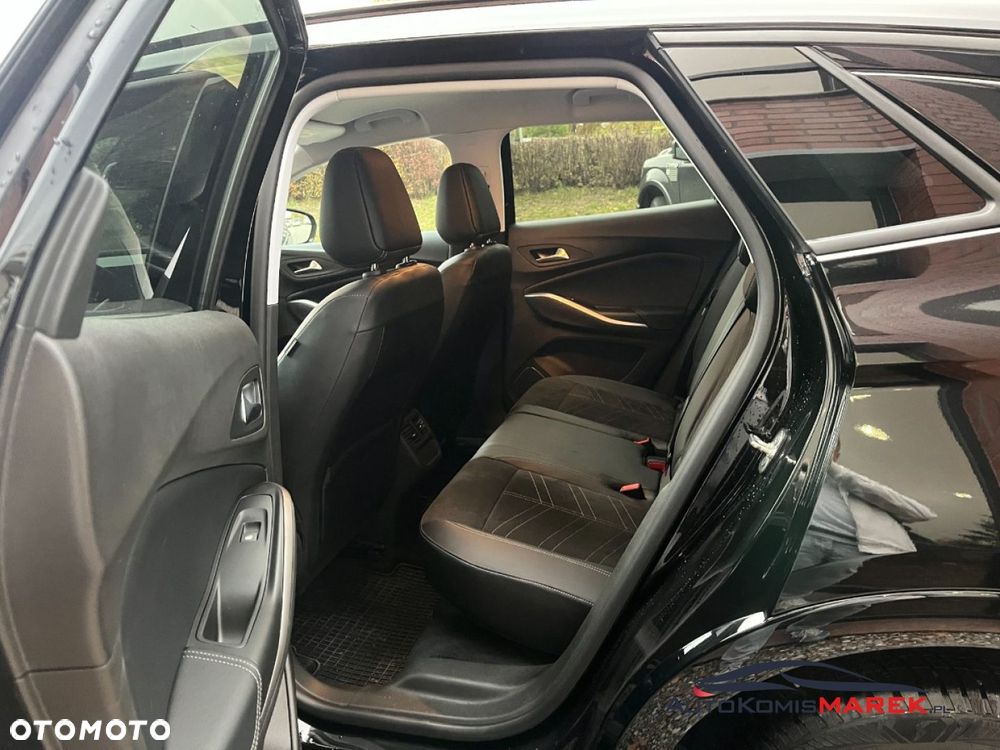 Opel Grandland 1.2 T Business Elegance S&S - 25