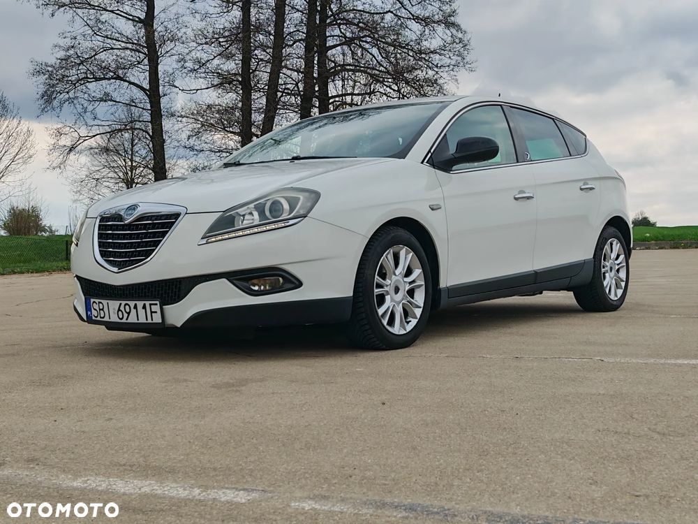 Lancia Delta 1.4 T-Jet 16v Oro - 28