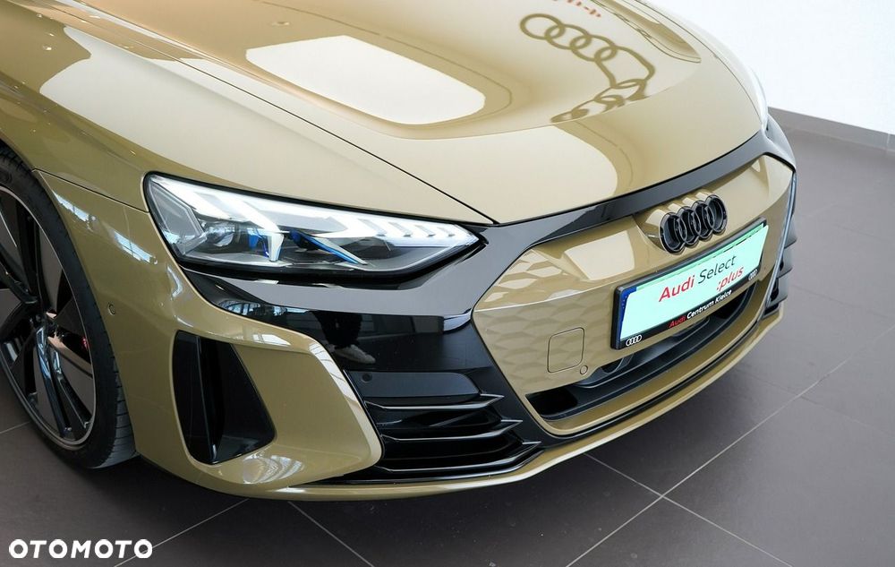 Audi e-tron GT - 8