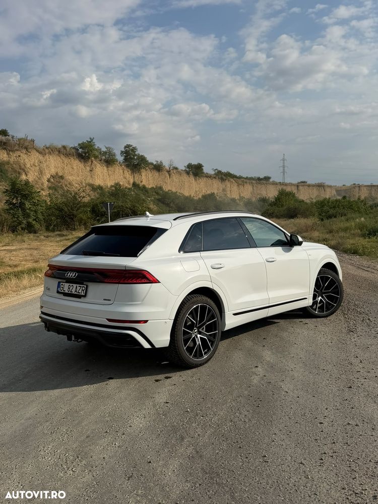 Audi Q8 3.0 55 TFSI quattro Tiptronic MHEV - 16
