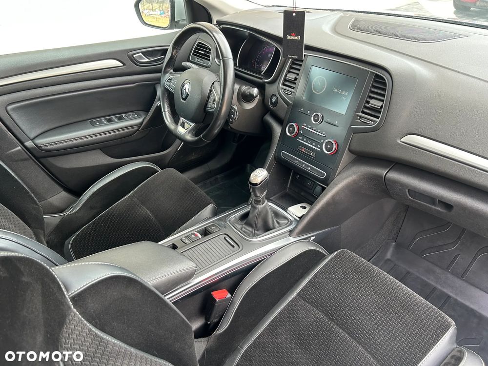 Renault Megane 1.5 Blue dCi Intens - 21