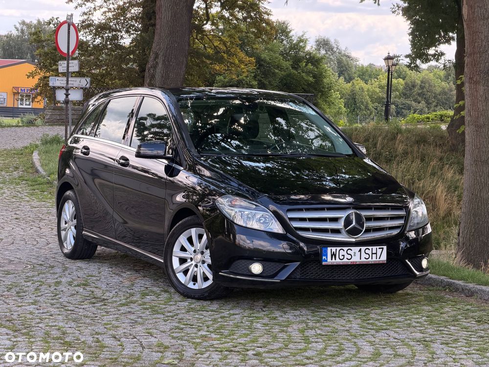 Mercedes-Benz Klasa B 180 d Peak Edition - 2