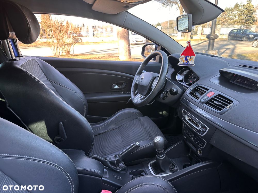 Renault Megane 1.9 dCi FAP Dynamique - 24