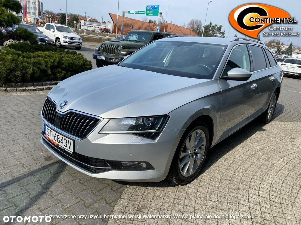 Skoda Superb 2.0 TDI Ambition - 2