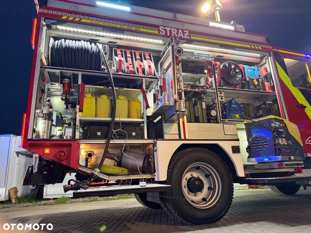 MAN Straż pożarna, Pojazd pożarniczy, Wóz strażacki, MAN L80 średni GBA 4x4 CNBOP, wyciągarka, 3200l wody, reduktor, blokady, mosty - 11