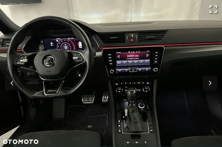 Skoda Superb 2.0 TDI 4x4 DSG Sportline - 11