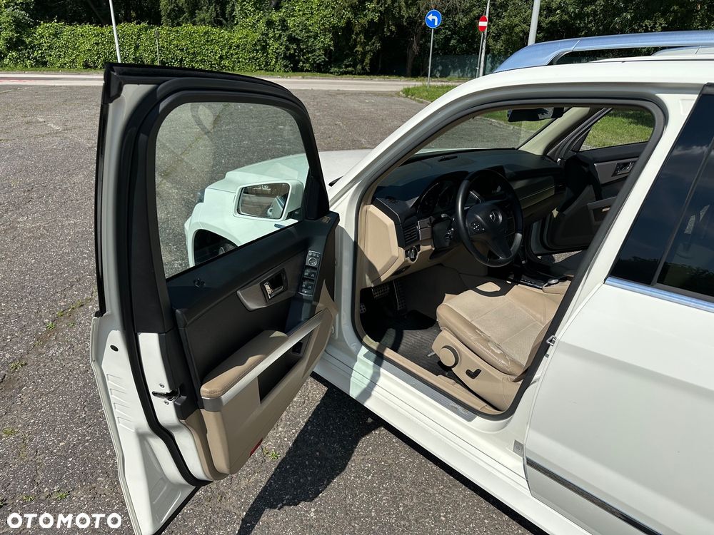 Mercedes-Benz GLK - 22