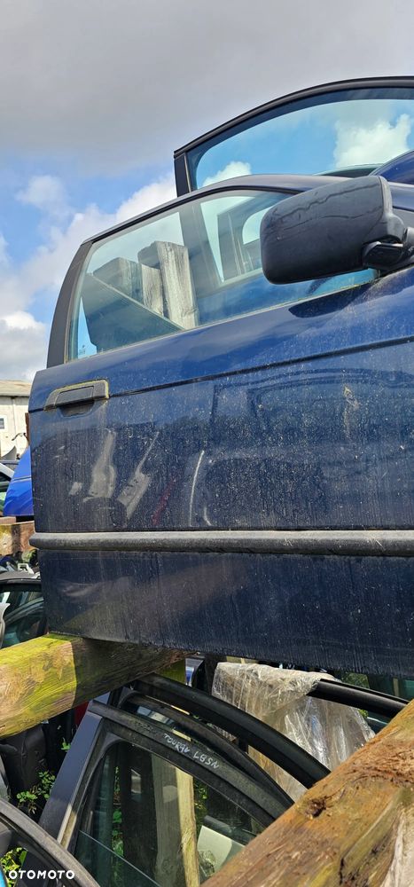 Drzwi przednie przód prawe Bmw E36 - 2