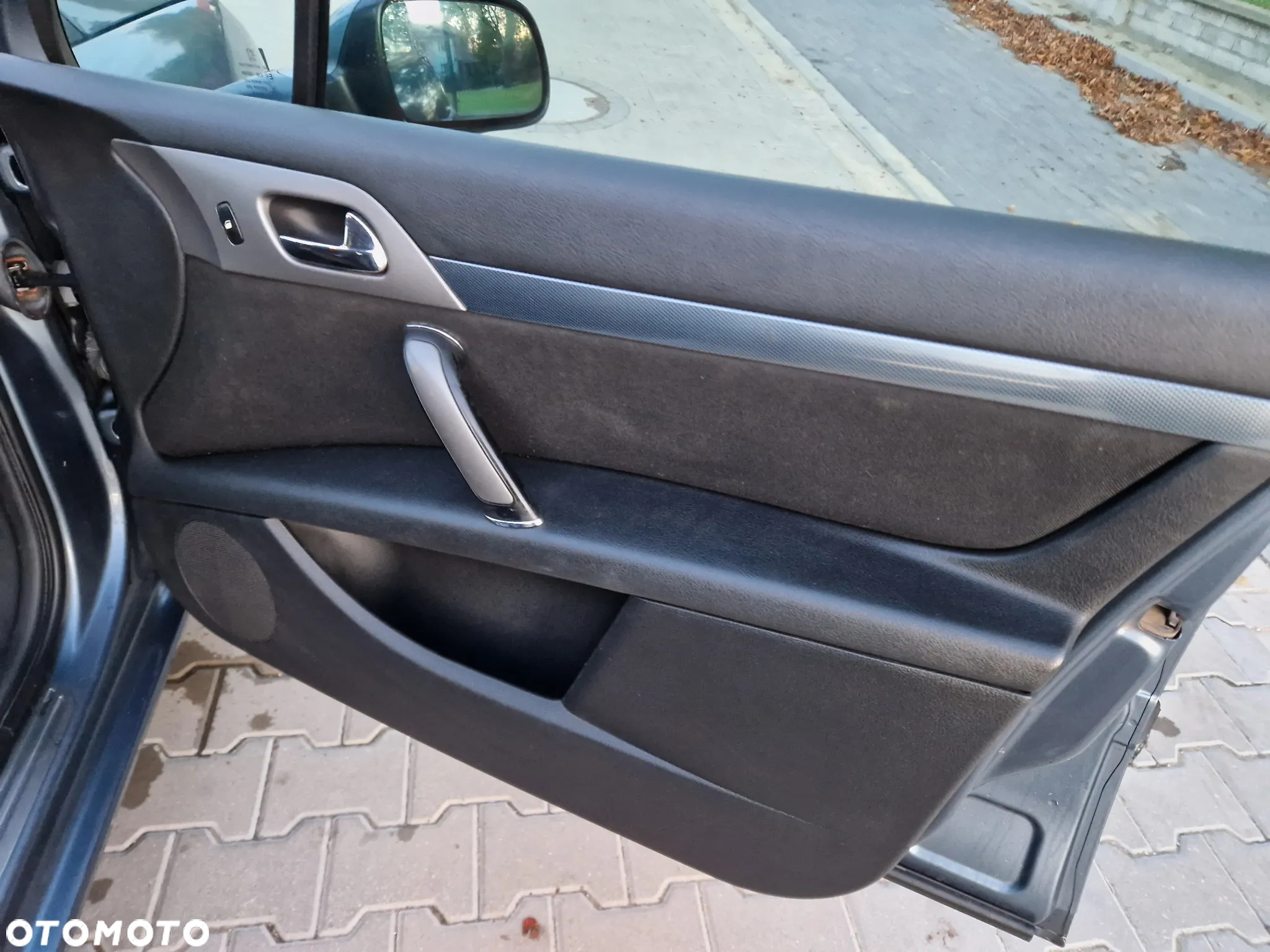 Peugeot 407 SW HDi 135 Automatik Platinum - 12