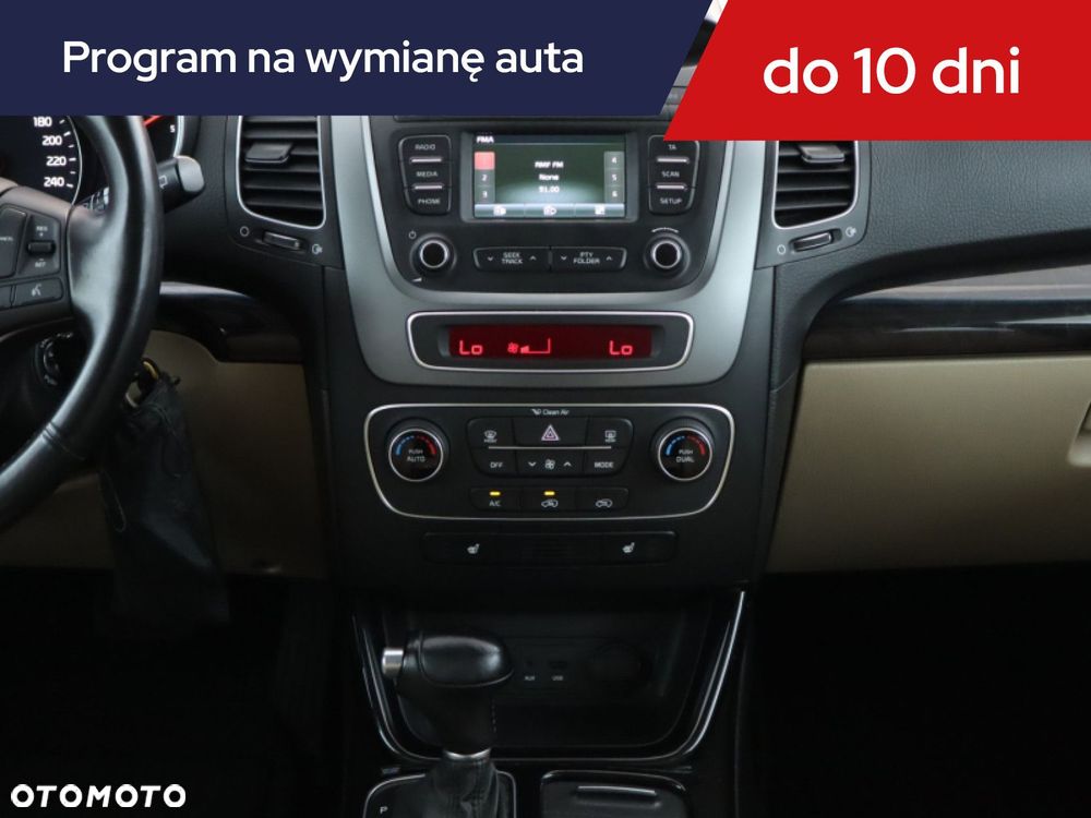 Kia Sorento - 14