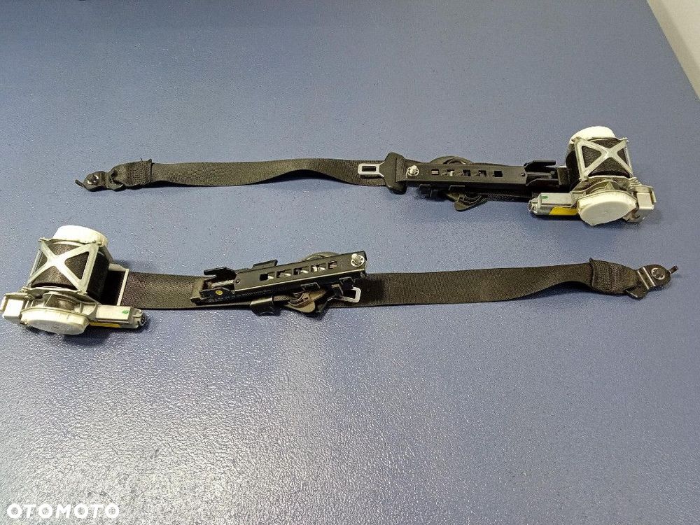 MERCEDES C W204 LIFT DESKA ROZDZIELCZA PODUSZKI PASY SENSOR EU 2046805787 - 9