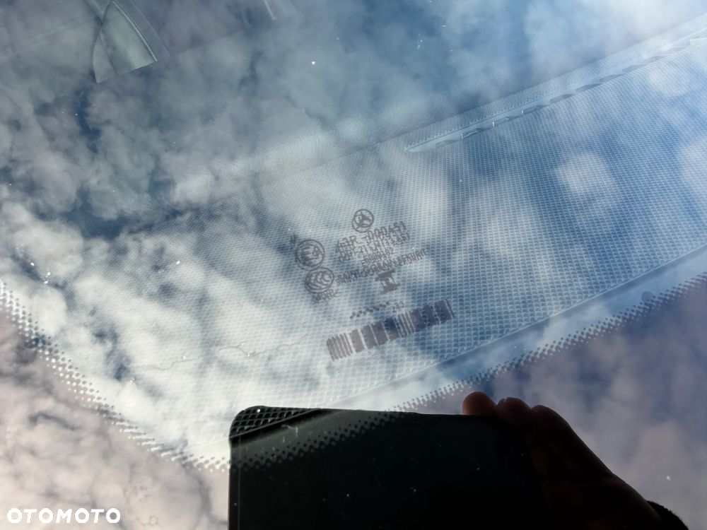 Mercedes-Benz Klasa V 300 d Avantgarde 9G-Tronic (ekstra d³) - 23