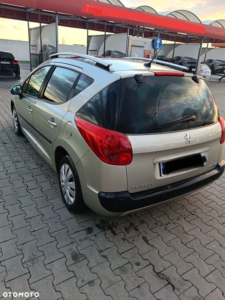 Peugeot 207 1.4 - 4