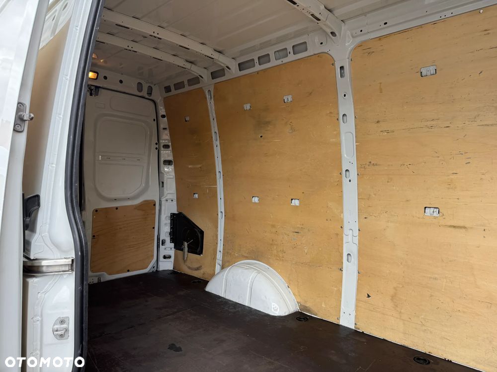 Iveco Daily L3H2 - 22