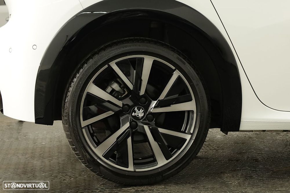 Peugeot 208 1.2 PureTech GT - 5