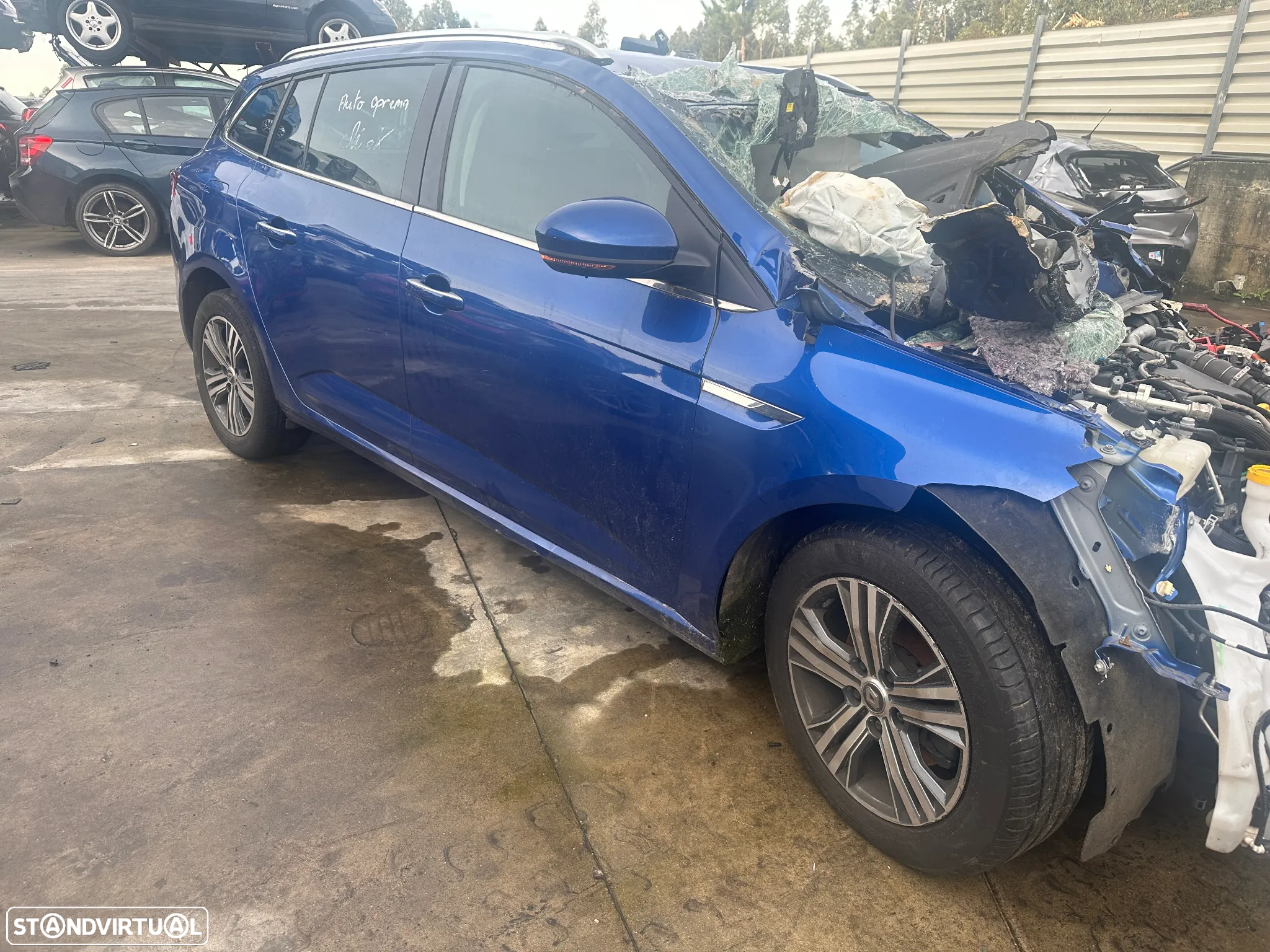 RENAULT MEGANE IV FASE II SPORT TOURER 1.5 BLUE DCI 116 CV DE 2021 PARA PEÇAS (CAIXA AUTOMATICA) - 3