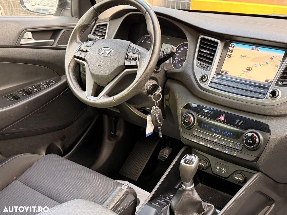 Hyundai Tucson blue 1.7 CRDi 2WD Style - 6