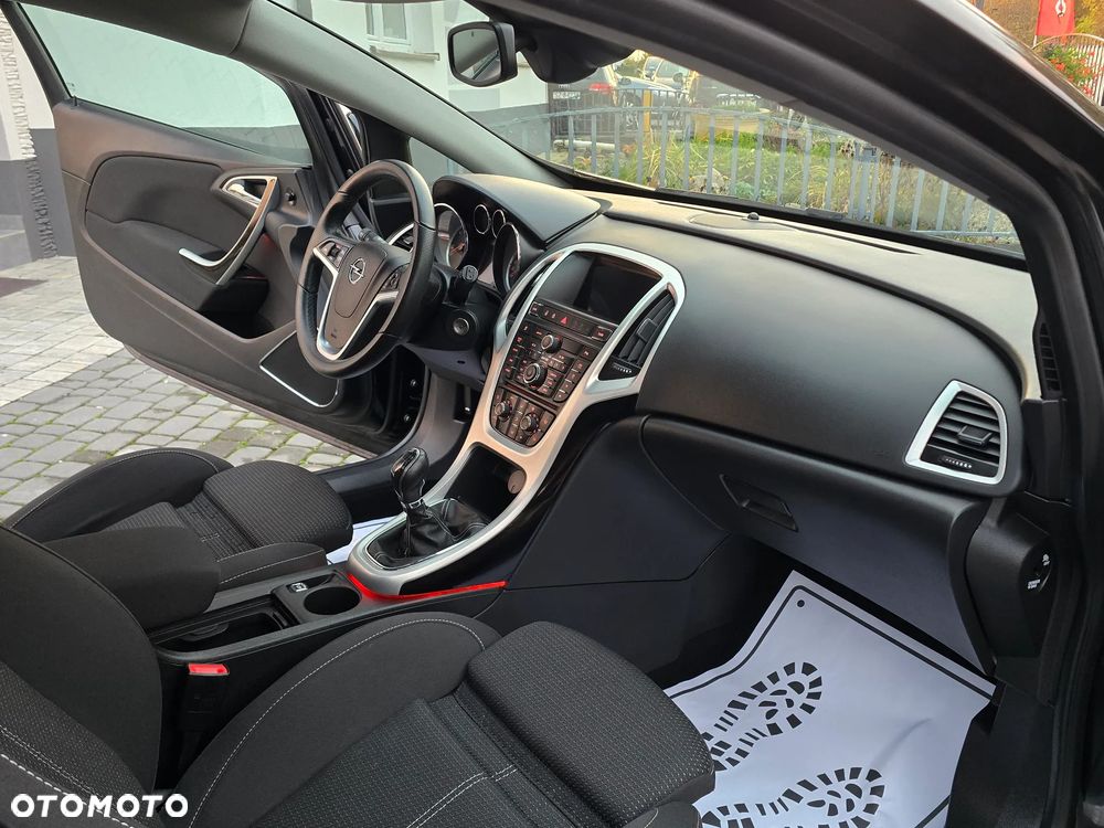 Opel Astra - 25