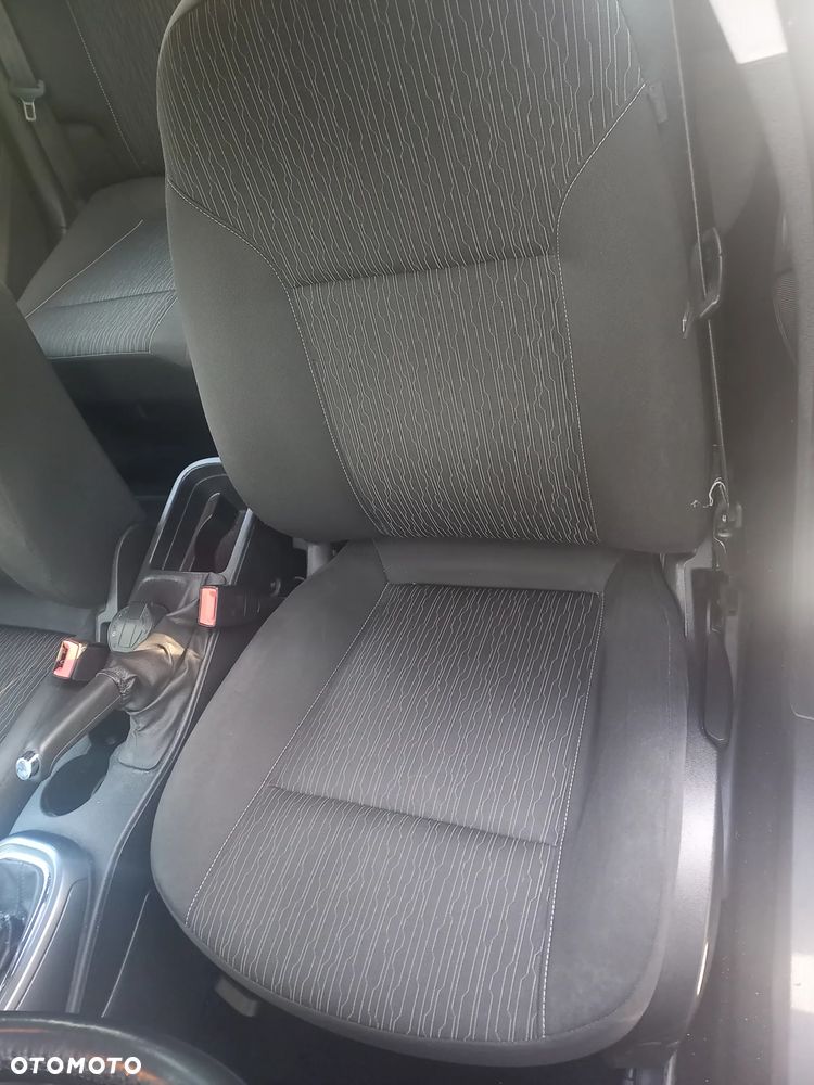 Opel Astra 1.7 CDTI DPF Edition - 11