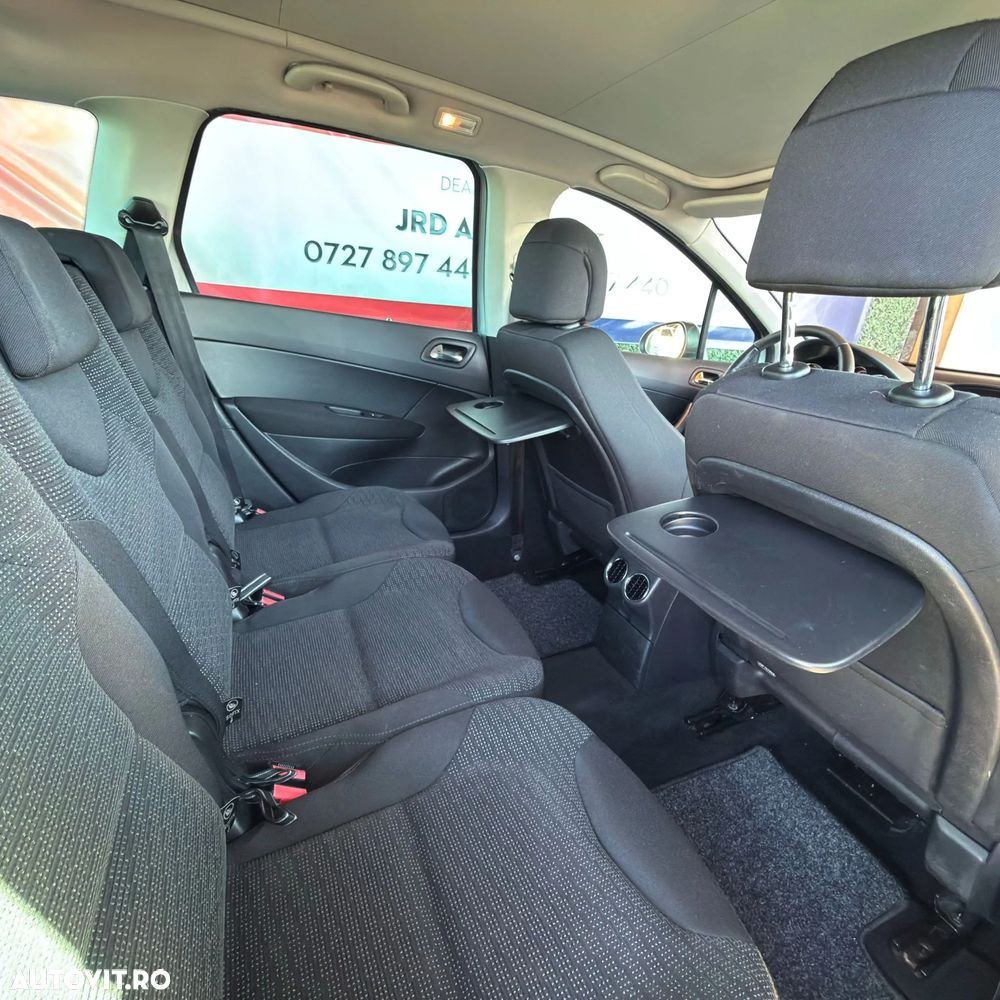 Peugeot 308 120 VTi Family - 17