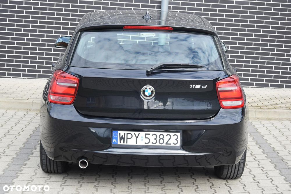 BMW Seria 1 118d DPF Edition Lifestyle - 23