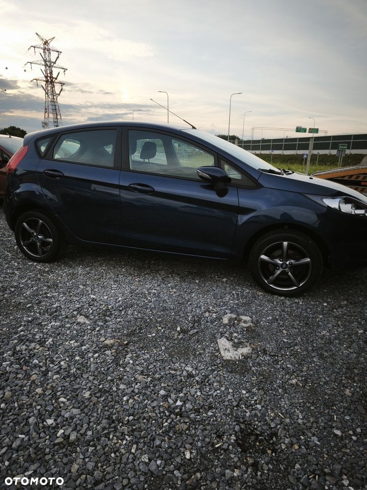 Ford Fiesta - 5