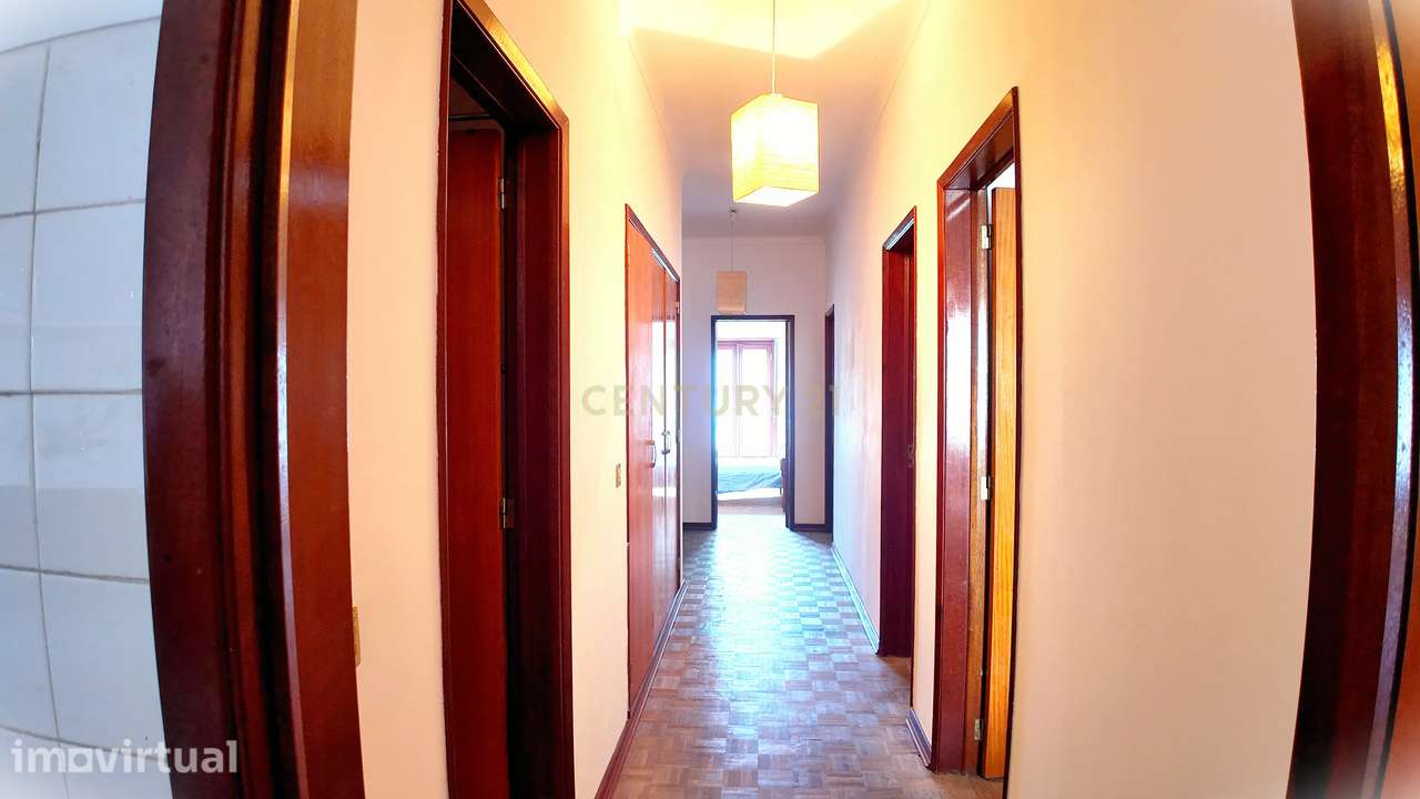 Apartamento T4 próximo do Silos, Caldas da Rainha - Grande imagem: 4/29
